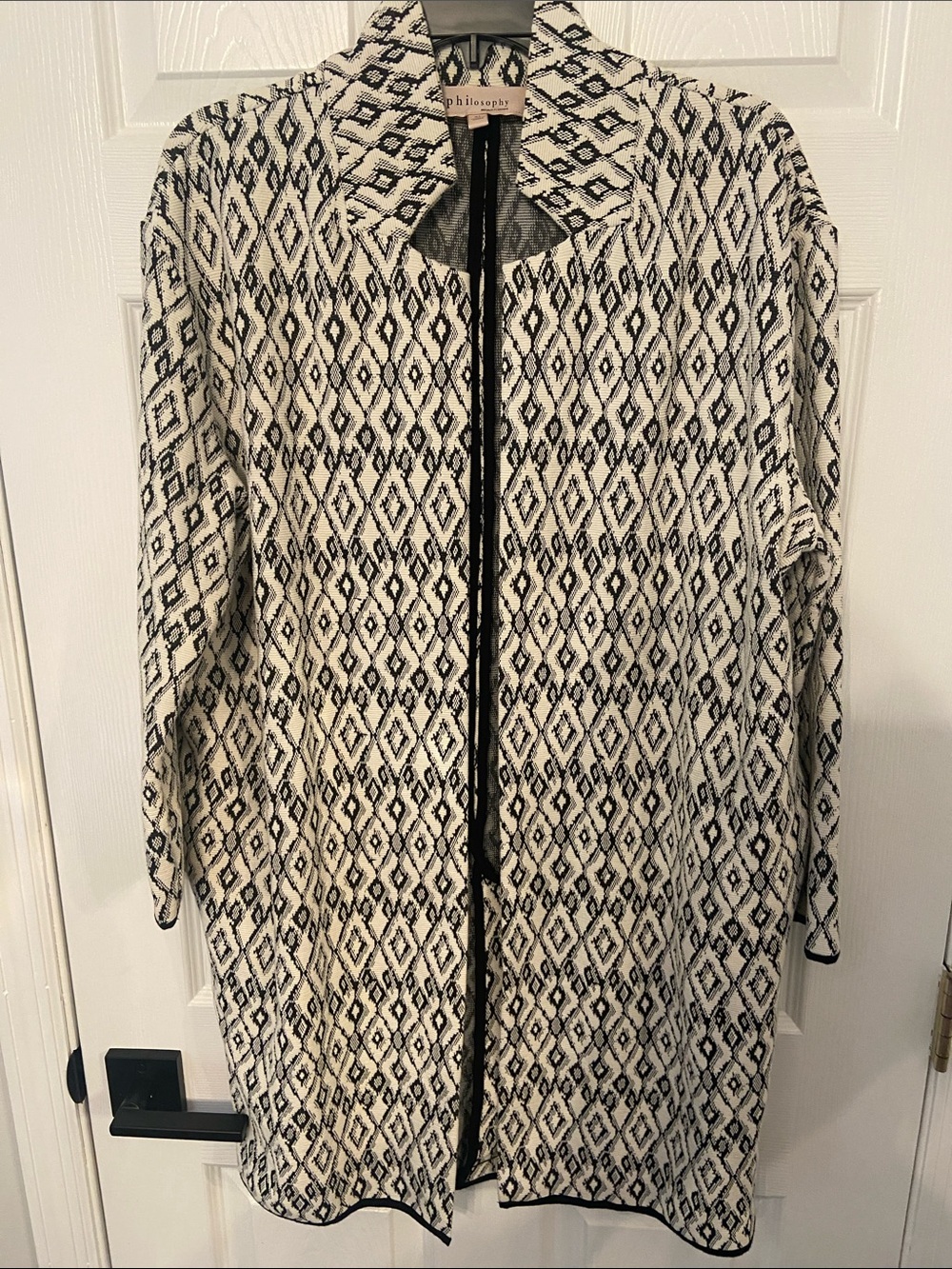 Philosophy Black and White Geometric Long Sleeve Cardigan Sweater